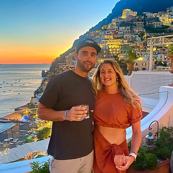 Meet your Posher, Alexa - Picture 1 of 2